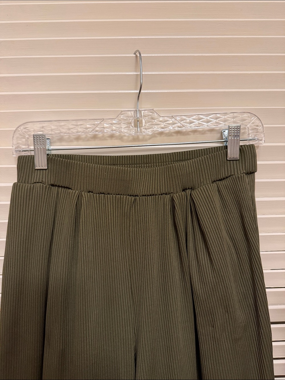 Ekouaer Lounge Set for Women: 2 Piece Ribbed Knit Outfit in Army Green, Size Med - Picture 10 of 15